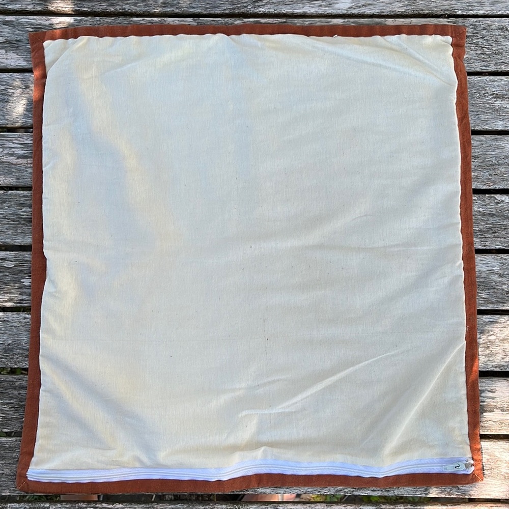 Handmade Square Pillowcase - Picture 3 of 3